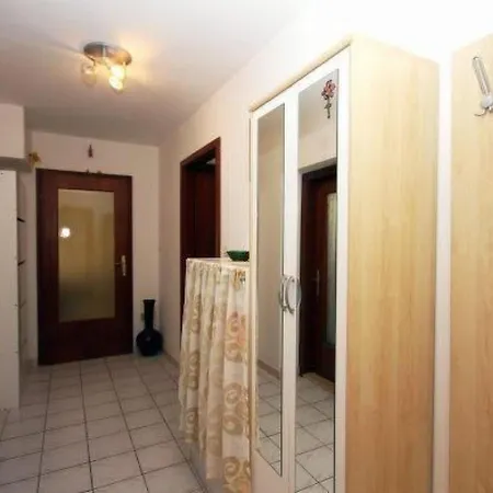 'ida' Strandlage By Interhome Apartman *
